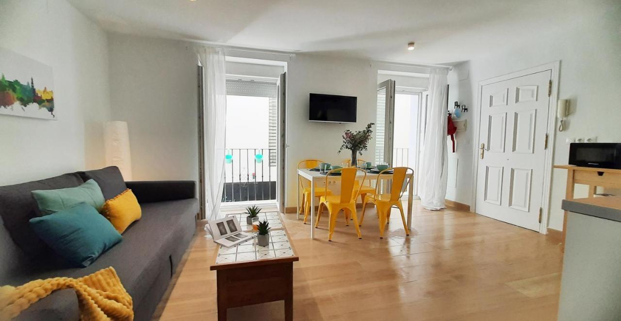 סביליה Lovely Center Apartments - Alameda Sunny Terrace מראה חיצוני תמונה