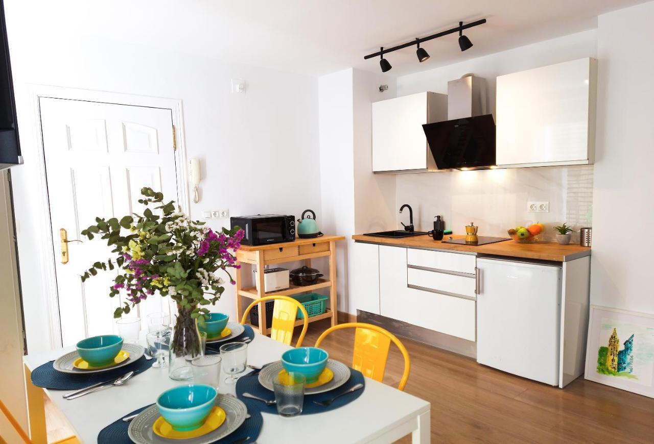 סביליה Lovely Center Apartments - Alameda Sunny Terrace מראה חיצוני תמונה
